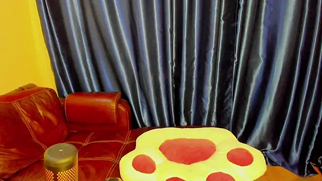 Barbara  Purple online show from March 1, 1:05 am