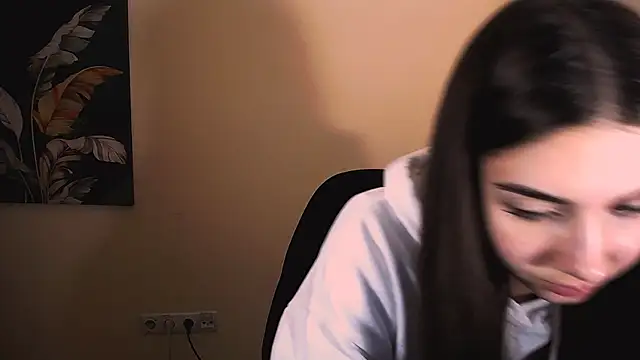 Snapshot of Lili_magic chatting on October 11, 12:19 pm Lili magic online show from October 11, 12:19 pm