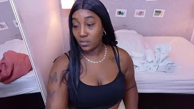 kiara evanss online show from February 4, 8:56 pm