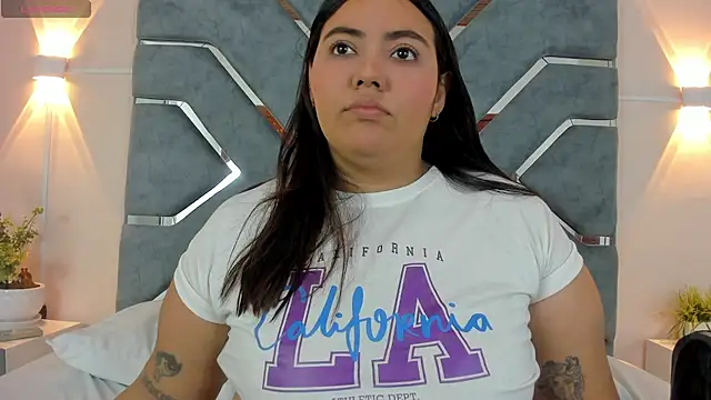 LucciaPorter online show from February 4, 1:36 pm