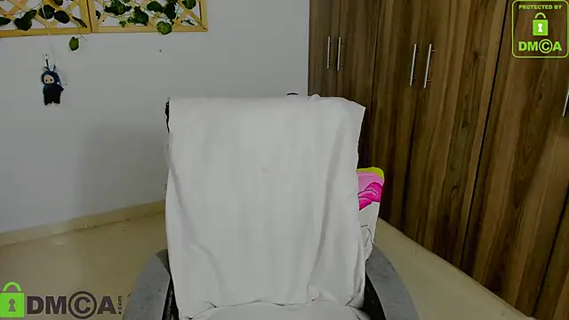 isa loves cum online show from March 4, 11:22 pm