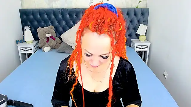 Snapshot of RedHeadBridget chatting on September 16, 4:09 am RedHeadBridget online show from September 16, 4:09 am