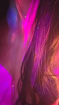 aloneathome online show from May 18, 4:07 am