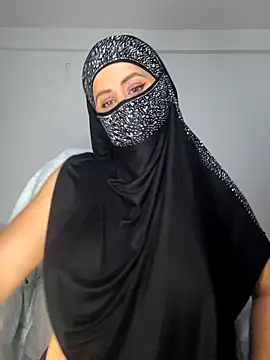 amiraferraz online show from November 1, 10:14 pm