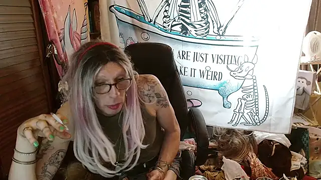 Ombeline1 online show from March 9, 12:19 pm