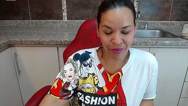 Lizeth Bels online show from November 11, 7:22 pm