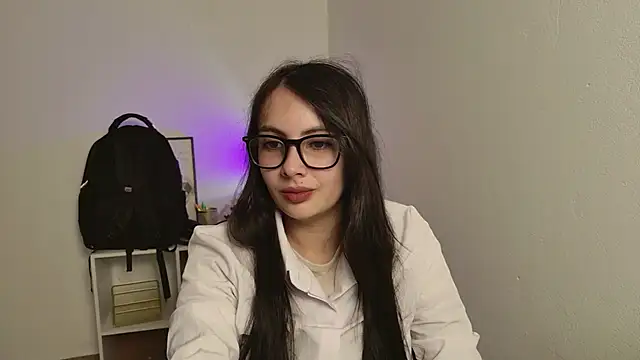 lalawhitte online show from August 5, 1:12 am