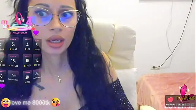 kissnicol32 online show from November 19, 3:45 pm