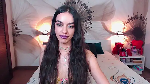 KatherineBisou online show from November 10, 7:31 pm