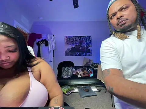 4EVAGLACIERS online show from February 3, 2:10 am