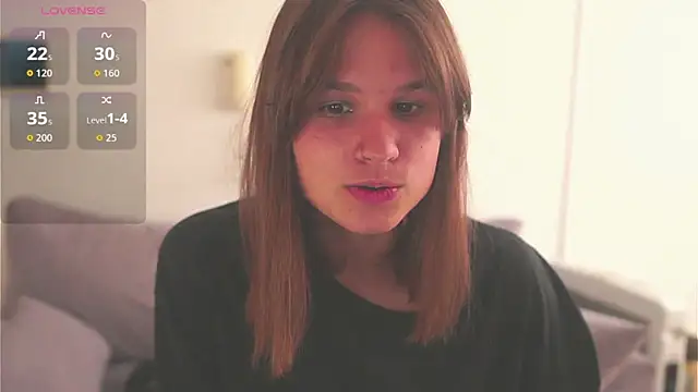 Your Hand In mine online show from September 8, 6:18 pm