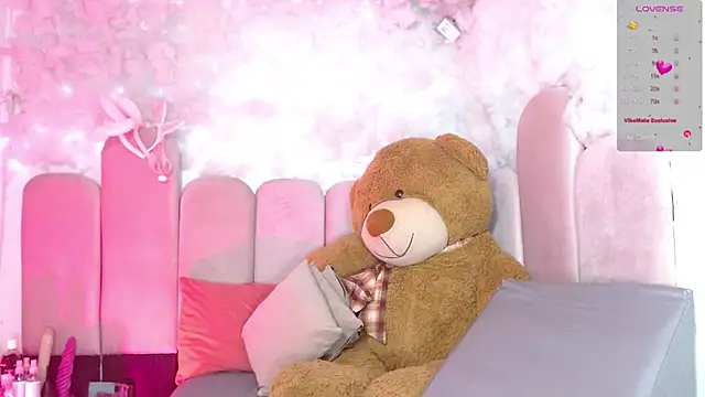 puca ebony online show from February 27, 4:51 pm