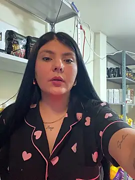 bella isabela online show from April 22, 12:13 pm