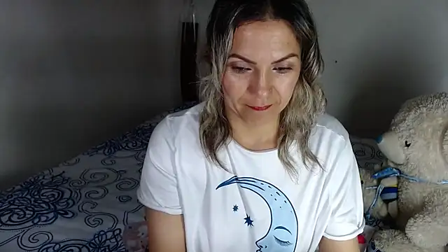 Chantal hott online show from April 14, 3:12 pm