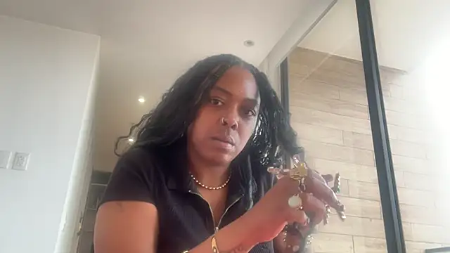 ChocolateCakeQueen online show from March 21, 9:42 pm