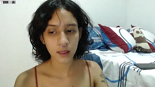 Snapshot of AlinaWoolf_ chatting on October 3, 3:00 am AlinaWoolf  online show from October 3, 3:00 am