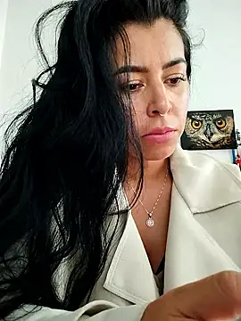 Emily Wane online show from January 9, 6:12 pm