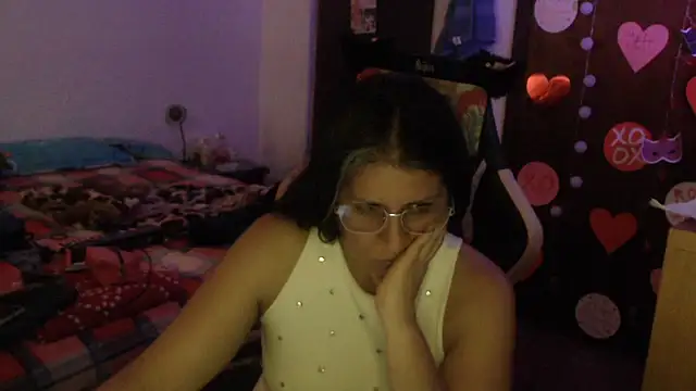 LucifernandaSw online show from March 24, 6:30 am