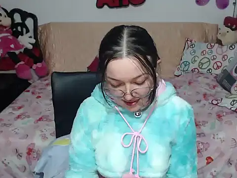 Angela 18honey online show from March 22, 2:06 am