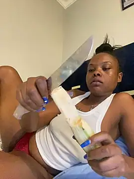 Blossom26 online show from March 25, 8:50 am