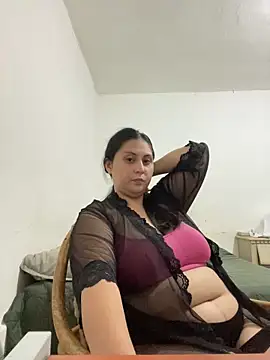 valentinesexx online show from June 5, 3:21 am