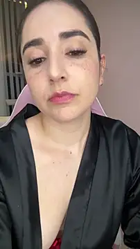 Vicky-Andrade online show from November 15, 1:28 am