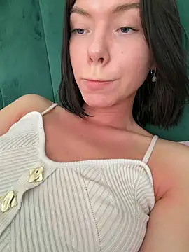 Lisaaa Alisa online show from March 18, 6:40 am