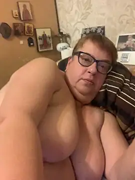 Klio5678 online show from December 20, 9:30 pm