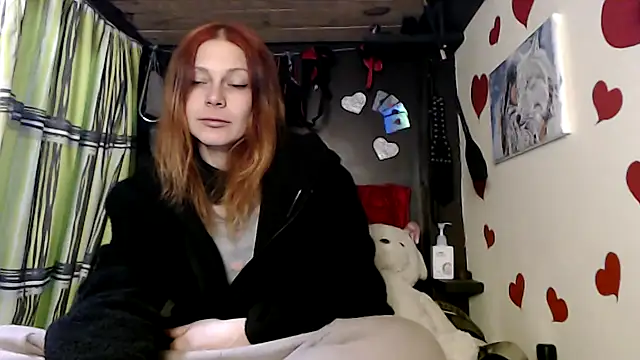 Snapshot of HarleyQuinn_69 chatting on October 22, 2:33 pm HarleyQuinn 69 online show from October 22, 2:33 pm