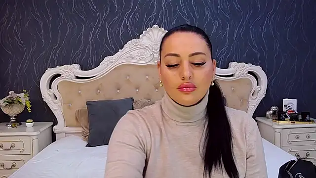 Lauren Saint online show from October 16, 11:13 am