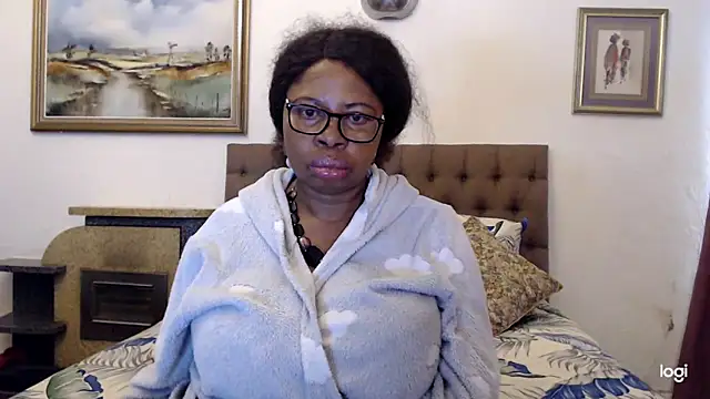 OmegaLipps online show from April 7, 6:15 am