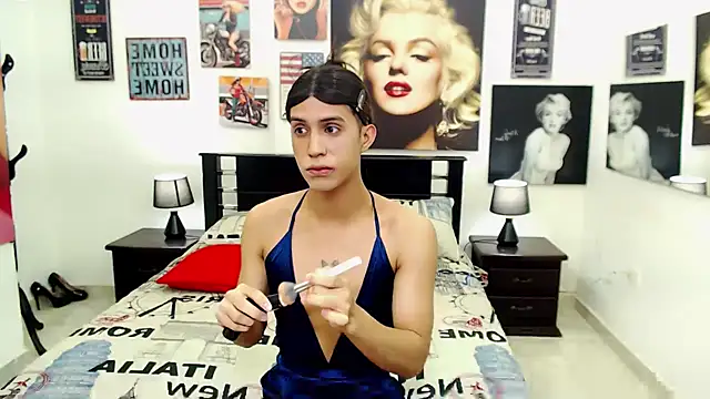 VeronicaReynolds online show from March 2, 12:01 pm