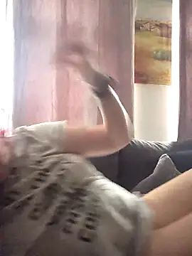 dieGeile0411 online show from March 24, 10:31 am