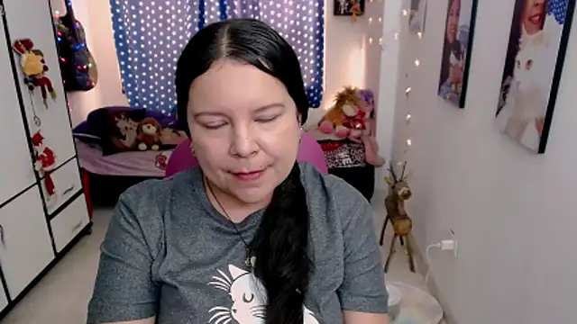 claryssa  online show from February 24, 7:56 pm