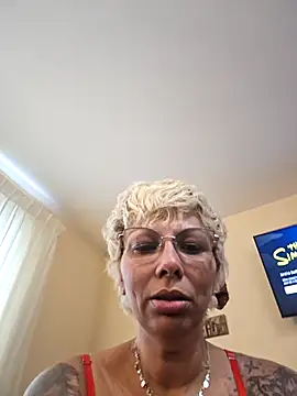 nurse4you online show from October 13, 8:11 pm