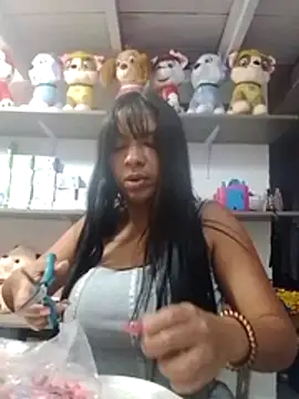 VivienAndClark online show from November 1, 8:57 pm