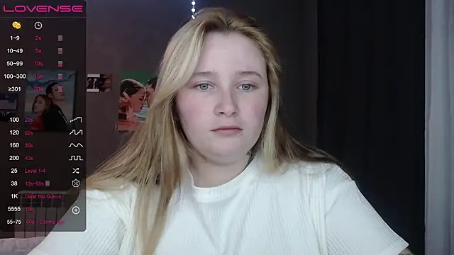 Light Luna online show from November 9, 1:07 pm