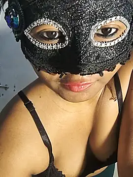FANTASY QUEEN 07 online show from May 28, 2:31 am