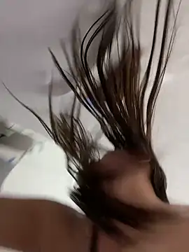 Snapshot of vixennn chatting on October 1, 10:31 am vixennn online show from October 1, 10:31 am