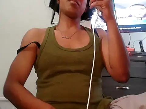 CaramelDipper online show from June 28, 2:45 pm