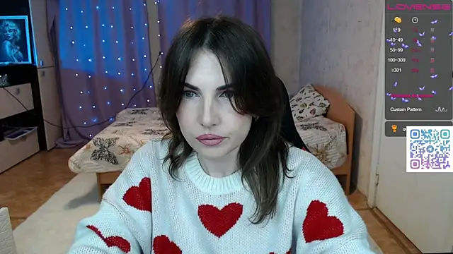 Daniela Cooperr online show from March 15, 4:20 pm