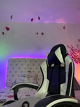 Elektra Queen online show from March 24, 1:27 pm