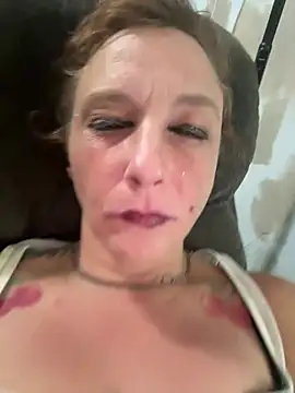 Everlyrose27 online show from July 13, 7:53 am