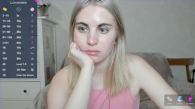 pawpaws online show from October 28, 12:00 pm