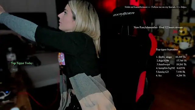 Lisaonthemoon online show from October 1, 7:19 pm