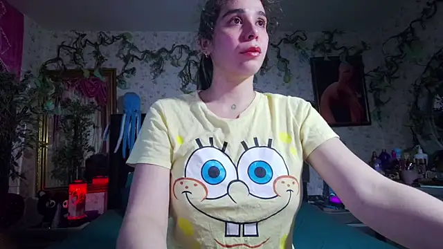Elizabeth77  online show from October 18, 9:49 pm