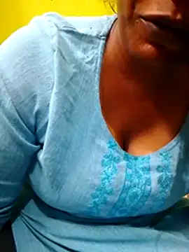 Tamilpriya47 online show from November 7, 5:29 pm