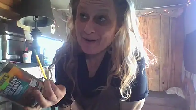 stormynight1 online show from March 4, 4:02 pm