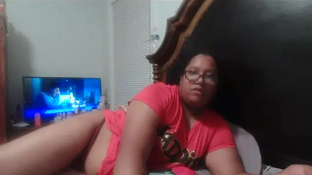 ebonyred online show from March 11, 12:48 am