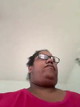 ebonyred online show from May 27, 2:03 pm